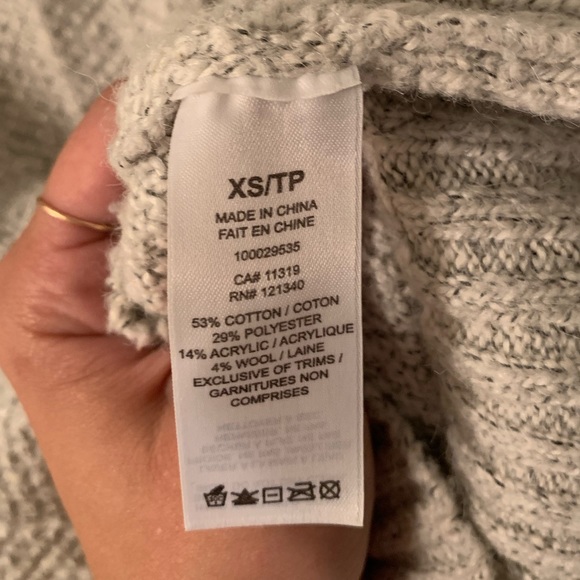 ♾ Dynamite grey sweater dress ♾ - Picture 7 of 7